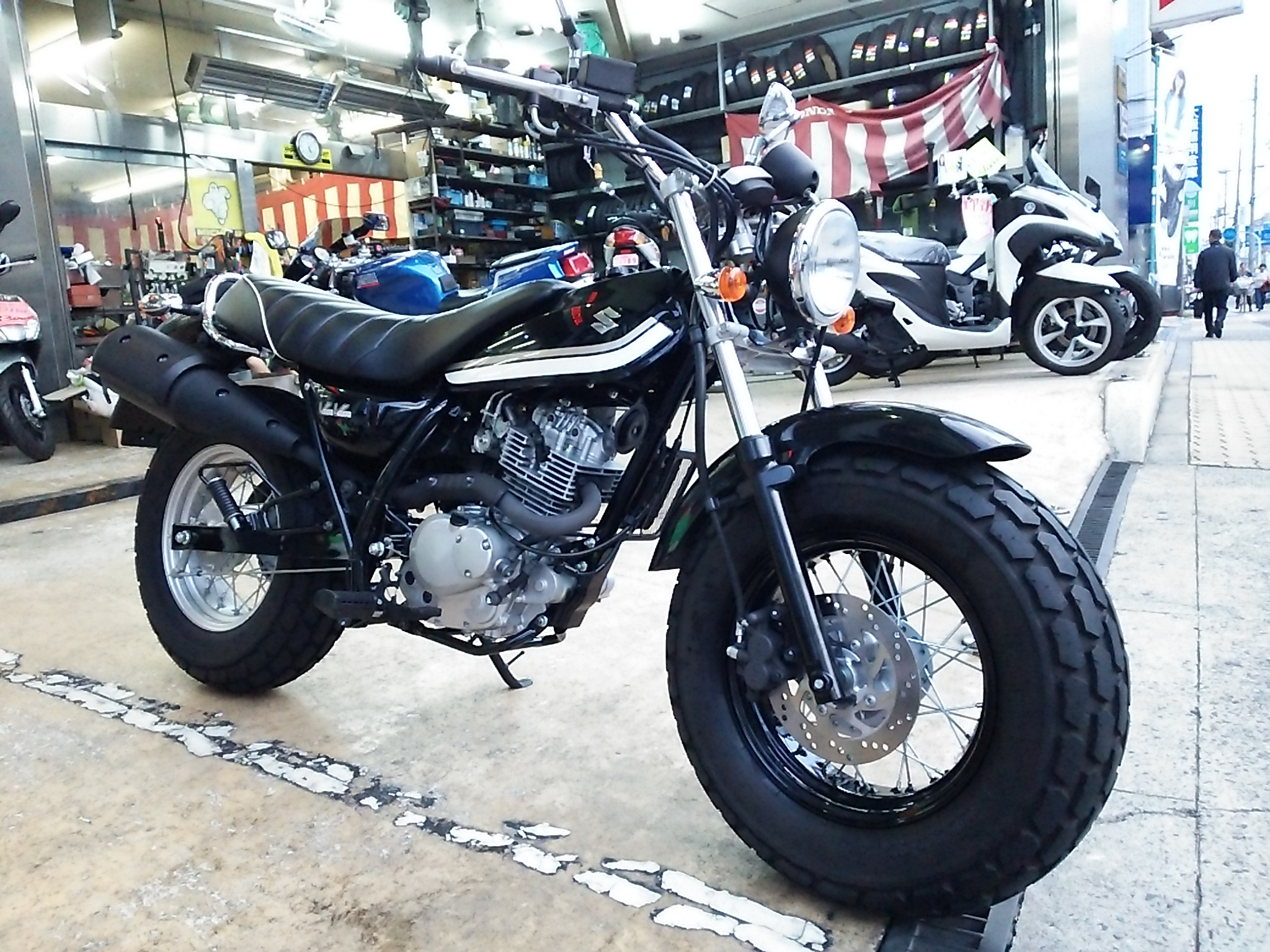 販売 希少！バンバン200 フロントファットタイヤ ビックフット バリ山